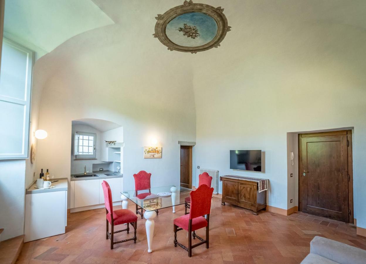 Historical Renaissance Palace Montepulciano Stazione Εξωτερικό φωτογραφία